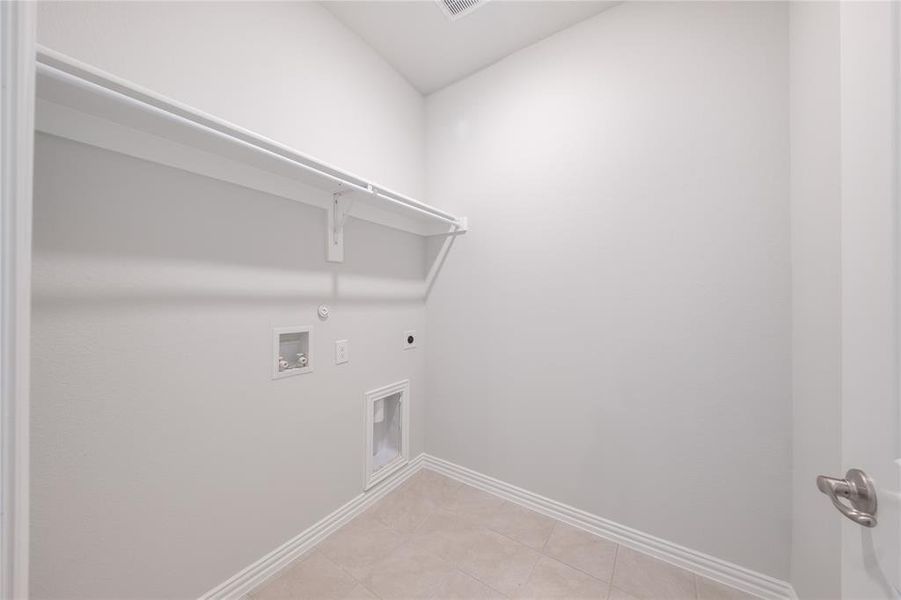 Image 26 of a home in Lake Pointe: Lake Pointe at Paloma Creek.