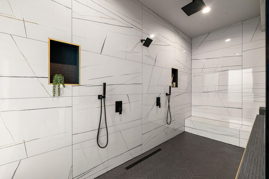 Close-up of interior finishes inside a home in , Houston (Image 19). Close-up of interior finishes inside a home in , Houston (Image 19).