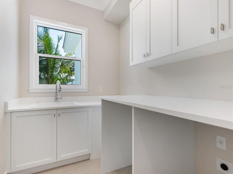 Furnished interior view inside a new home in , Sarasota (Image 45).