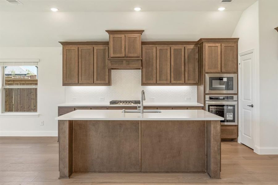 Furnished interior view inside a new home in Creekview Meadows, Pilot Point (Image 6). Furnished interior view inside a new home in Creekview Meadows, Pilot Point (Image 6).
