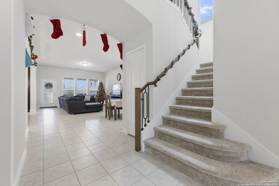 Furnished interior view inside a new home in , San Antonio (Image 31). Furnished interior view inside a new home in , San Antonio (Image 31).