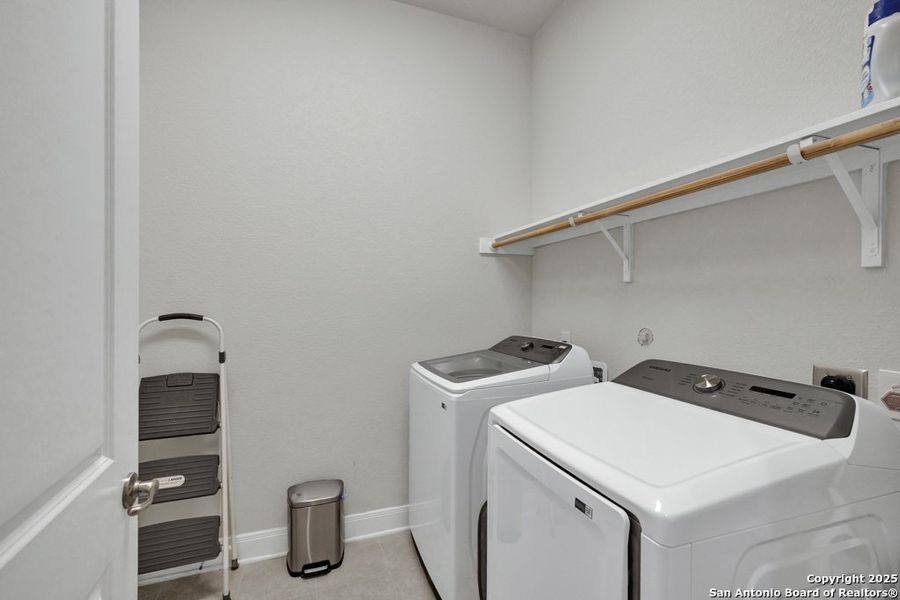 Image 18 of a home in Town Creek. Image 18 of a home in Town Creek.