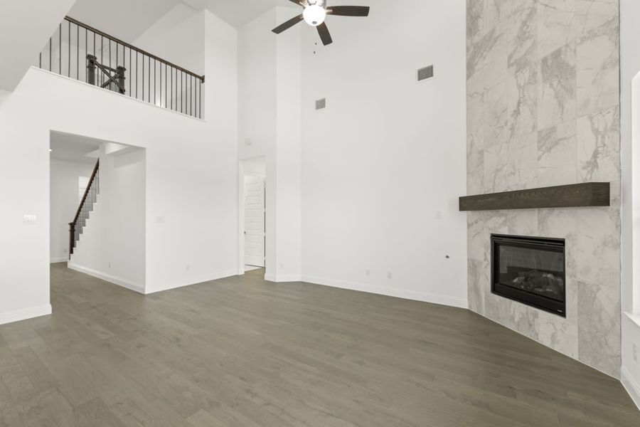 Spacious, unfurnished interior of a new home in Anna Town Square, Anna (Image 21).