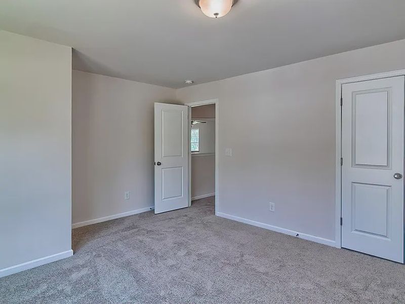 Spacious, unfurnished interior of a new home in Emanuel Creek, West Columbia (Image 14). Spacious, unfurnished interior of a new home in Emanuel Creek, West Columbia (Image 14).
