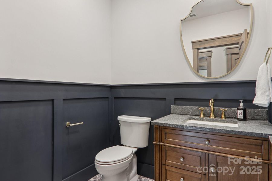 Furnished interior view inside a new home in , Maggie Valley (Image 28).