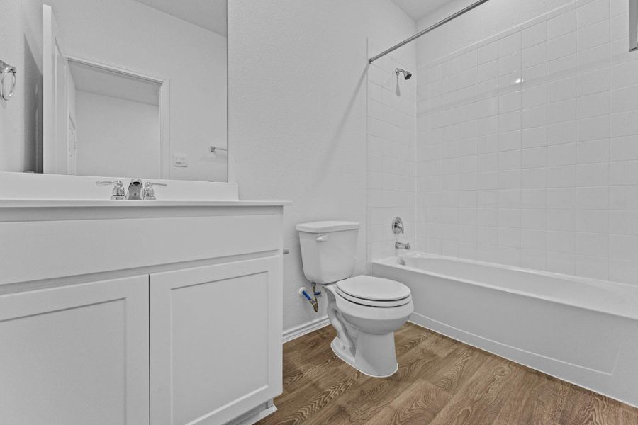 Furnished interior view inside a new home in Wayside, Uhland (Image 6).
