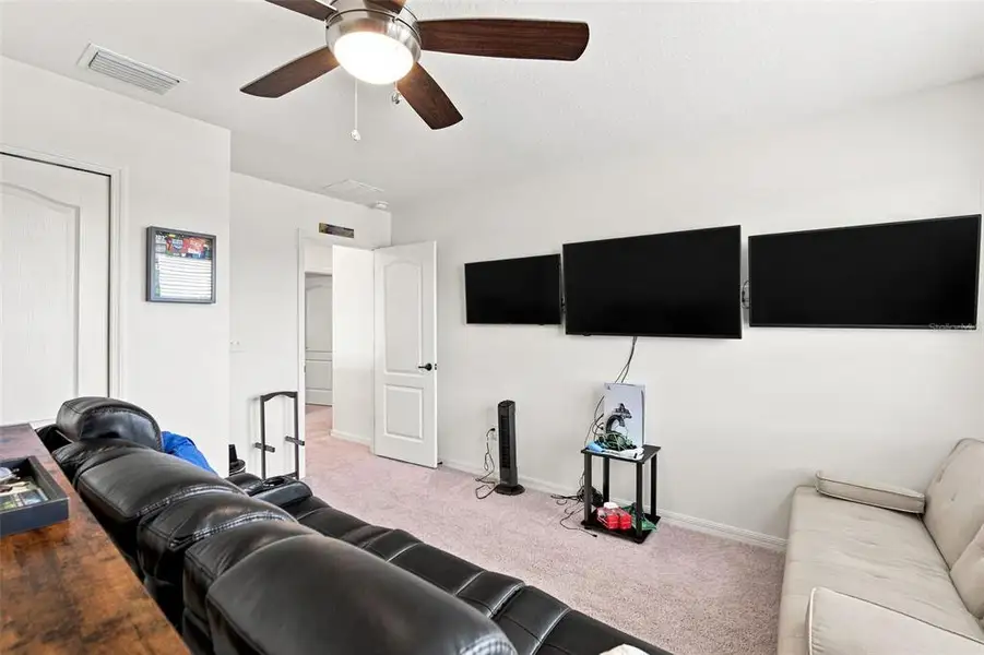 Furnished interior view inside a new home in , Land O' Lakes (Image 44).