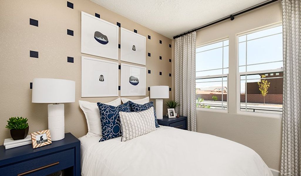 Sapphire-Q920-SeasonsAtBroadmoorHeights Bedroom