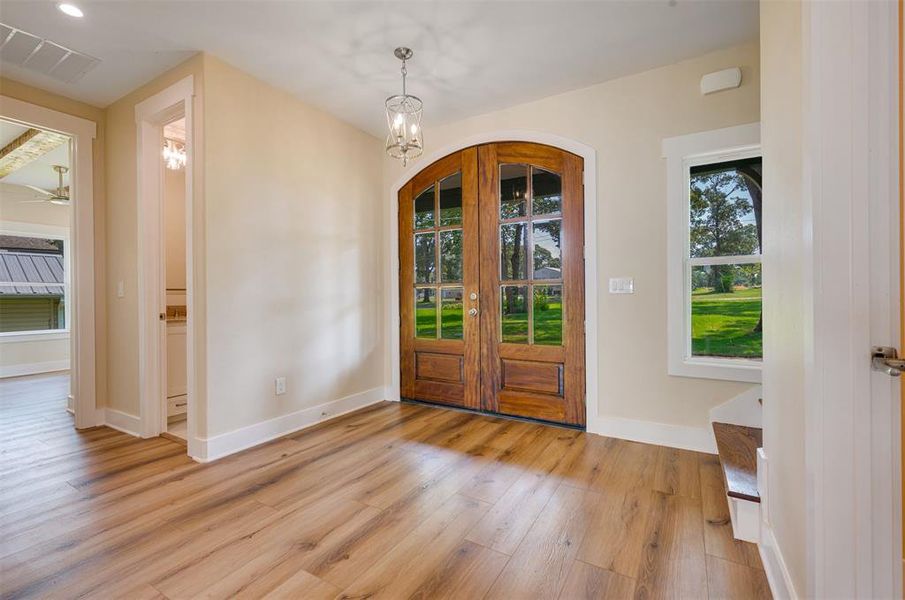 Spacious, unfurnished interior of a new home in , Chandler (Image 21). Spacious, unfurnished interior of a new home in , Chandler (Image 21).
