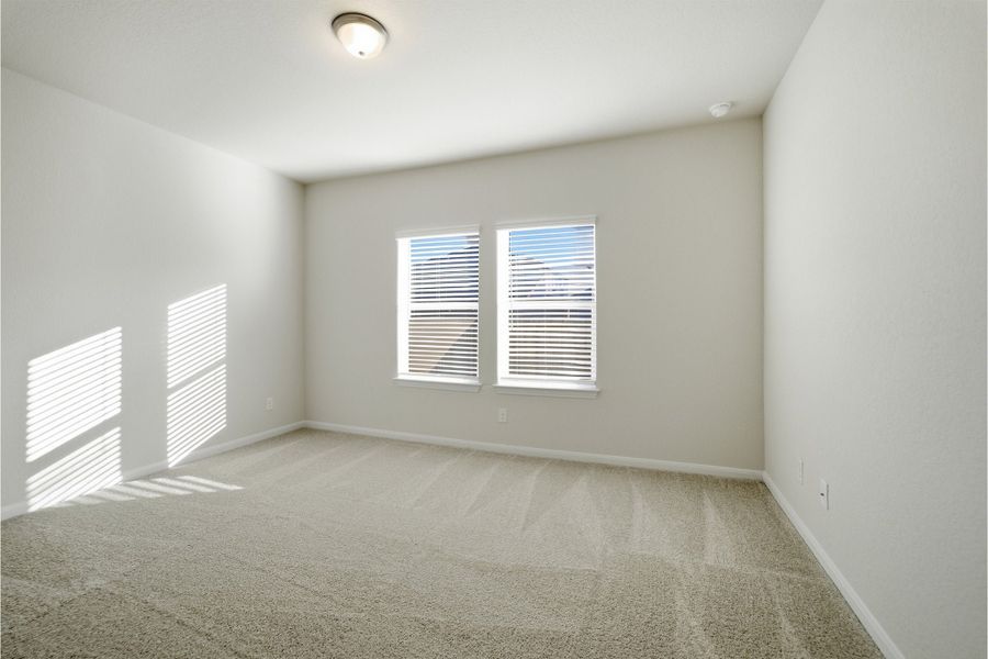 Spacious, unfurnished interior of a new home in Notting Hill, Converse (Image 24).