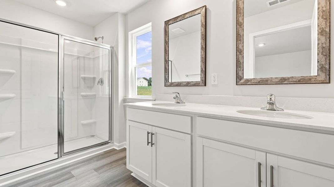 Furnished interior view inside a new home in Harrier Point, Woodruff (Image 10).