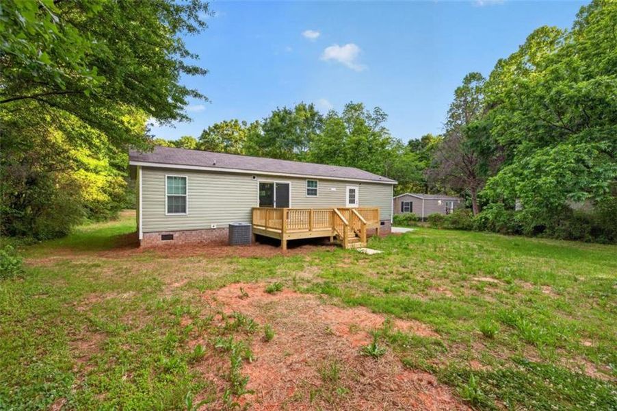 Exterior details and patio area of a home in , Loganville (Image 21).