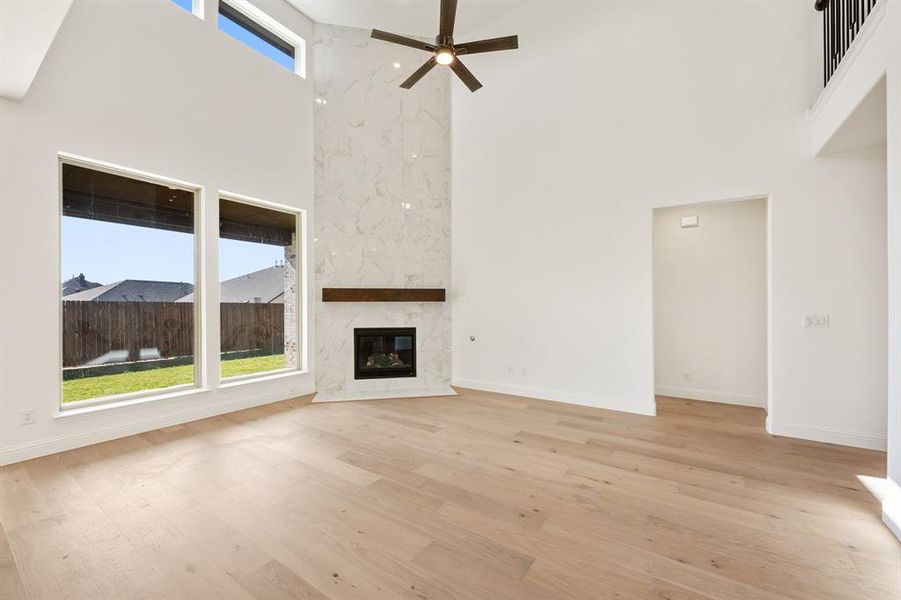 Spacious, unfurnished interior of a new home in Willow Wood Classic 50, McKinney (Image 34).