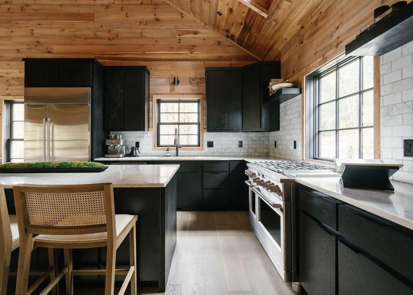 Image 71 of a home in .