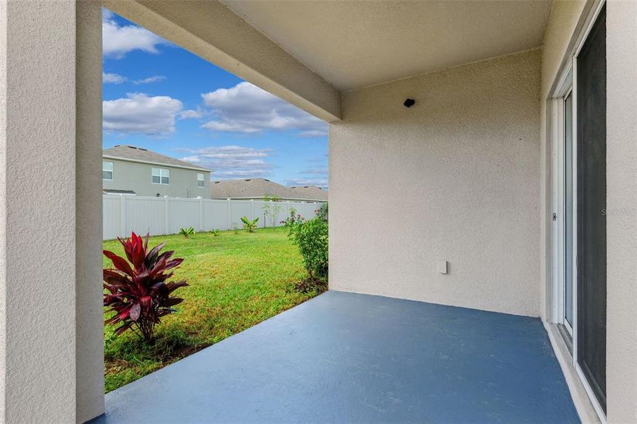 Spacious, unfurnished interior of a new home in , Wesley Chapel (Image 20).