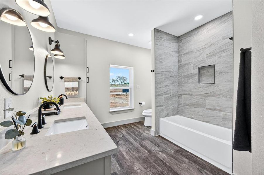 Furnished interior view inside a new home in , Whitewright (Image 5). Furnished interior view inside a new home in , Whitewright (Image 5).