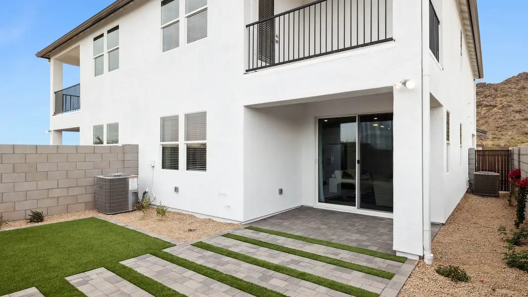 Exterior details and patio area of a home in Avance, Phoenix (Image 3).