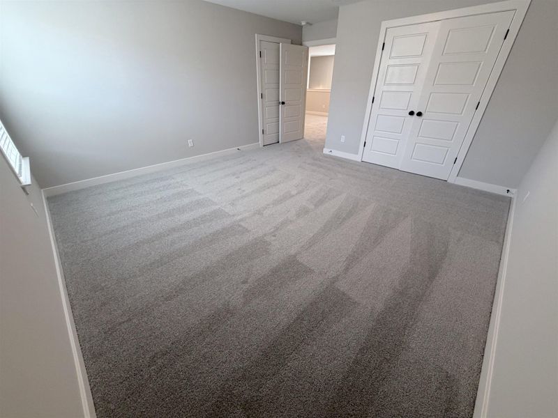 Spacious, unfurnished interior of a new home in Lockwood, Collierville (Image 29).