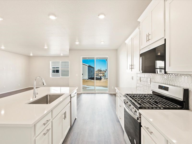 The Cherry Creek floorplan interior image taken at a Meritage Homes community in Northern Colorado.