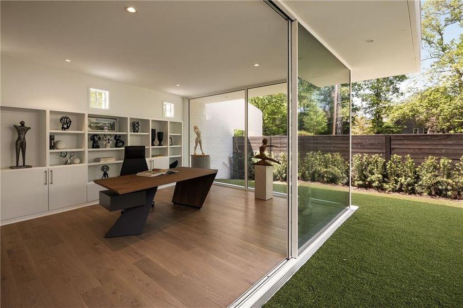 Exterior details and patio area of a home in , Atlanta (Image 30).