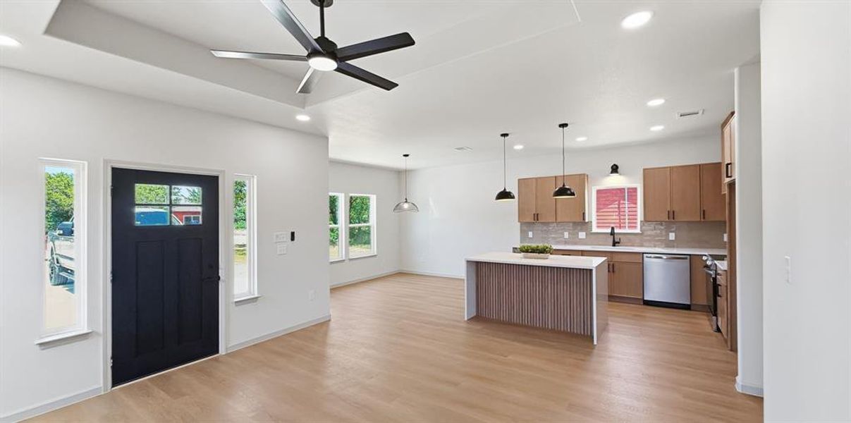 Furnished interior view inside a new home in , Granbury (Image 5).