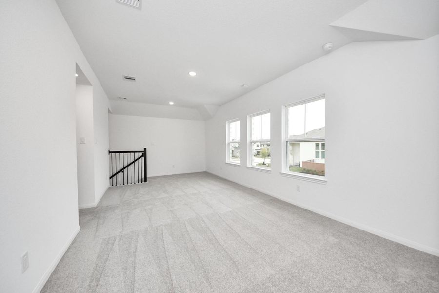 Spacious, unfurnished interior of a new home in Elyson, Katy (Image 31).