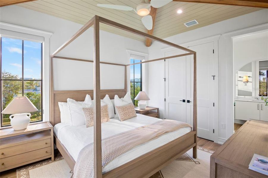 Furnished interior view inside a new home in , Sarasota (Image 50).