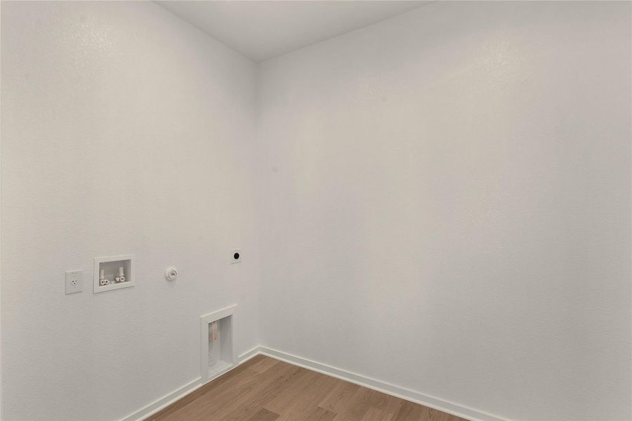 REPRESENTATIVE OF FLOOR PLAN ONLY REPRESENTATIVE OF FLOOR PLAN ONLY