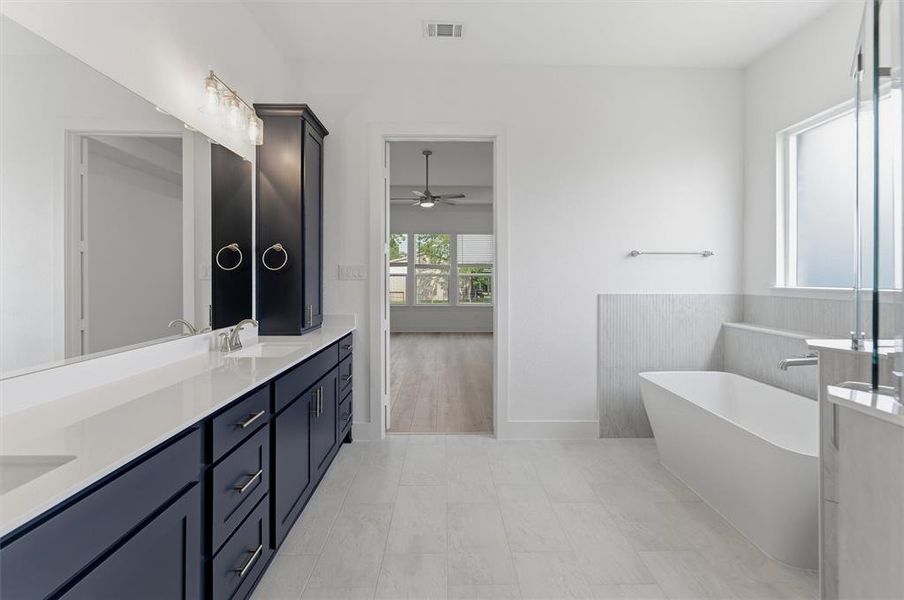 Furnished interior view inside a new home in Grayson Ridge, Van Alstyne (Image 11).