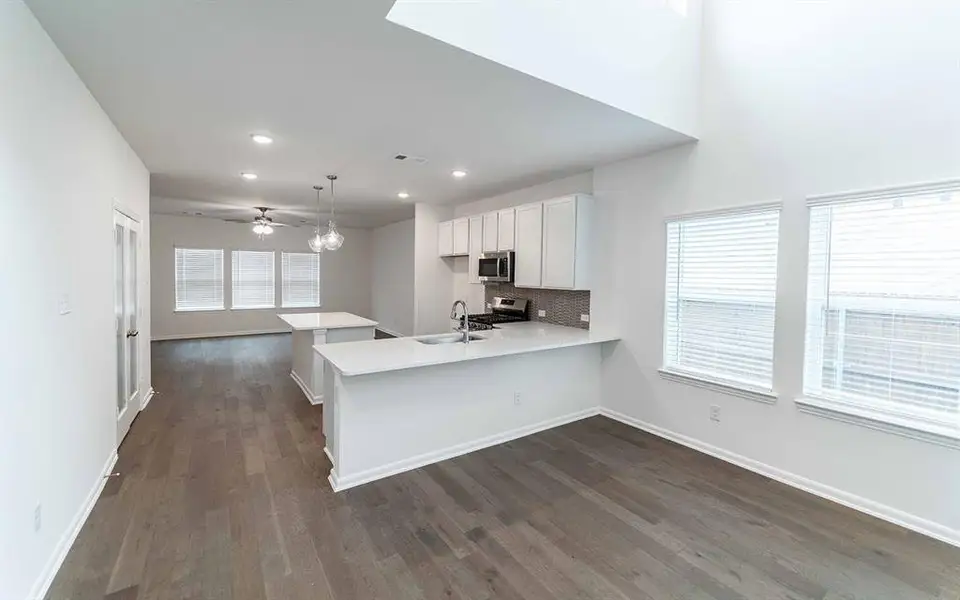 Image 18 of a home in Travis Ranch. Image 18 of a home in Travis Ranch.