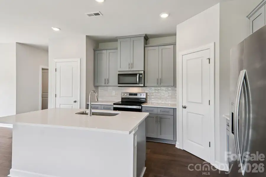 Photo is not of the actual home, but is an inspirational photo of builder’s model home and may depict options, furnishings, and/or decorator features that are not included