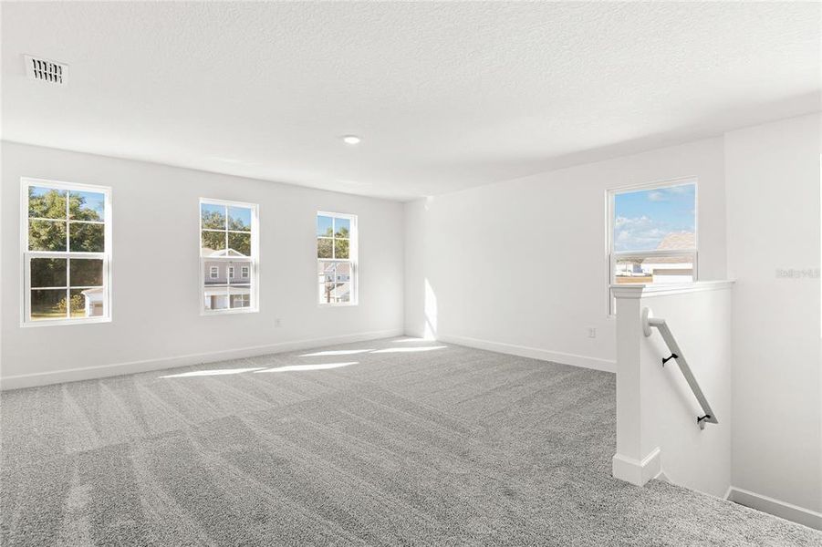 Spacious, unfurnished interior of a new home in Seasons at Wekiva Ridge, Mount Dora (Image 15). Spacious, unfurnished interior of a new home in Seasons at Wekiva Ridge, Mount Dora (Image 15).