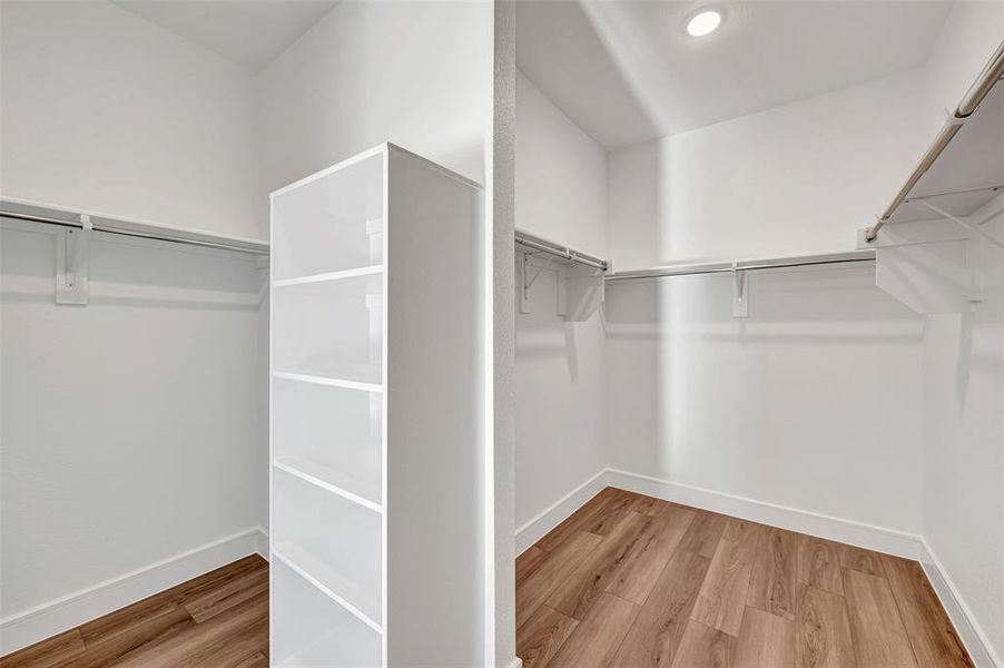 Spacious, unfurnished interior of a new home in Gateway Parks, Forney (Image 21).