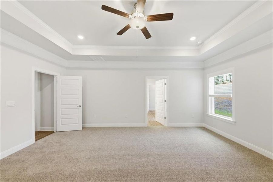Spacious, unfurnished interior of a new home in Tuscany Hills, Douglasville (Image 33). Spacious, unfurnished interior of a new home in Tuscany Hills, Douglasville (Image 33).