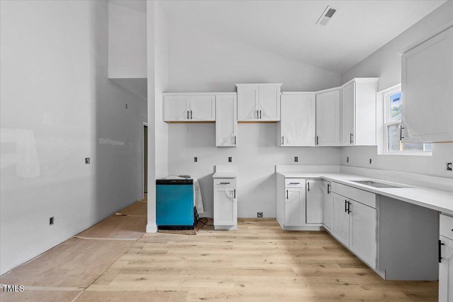 05-Lan 1235 St Regis-5