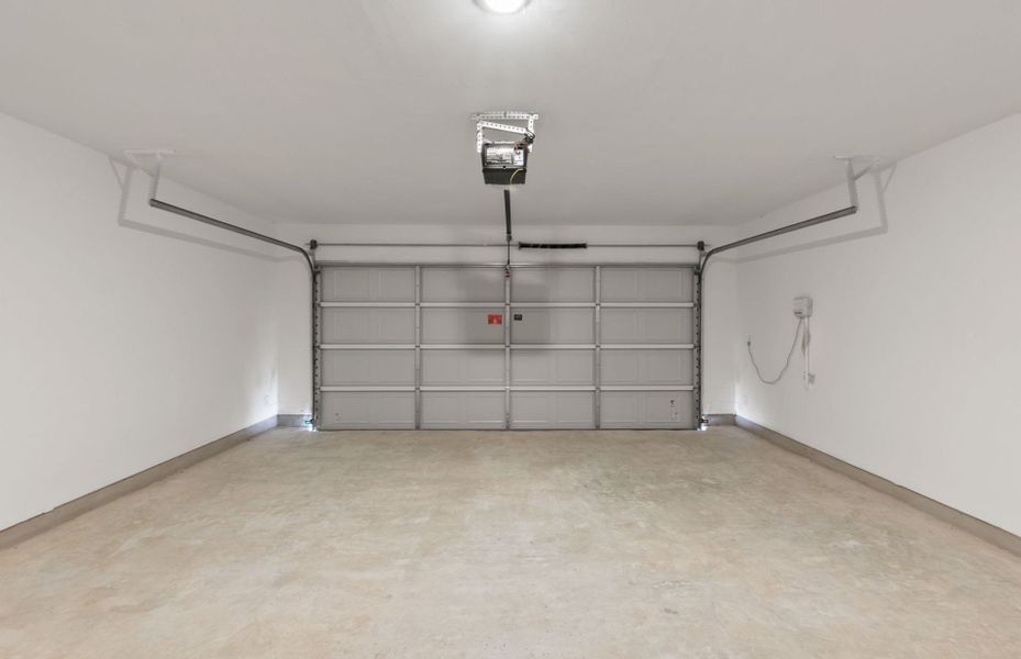 Spacious, unfurnished interior of a new home in Saddleback at Santa Rita Ranch, Liberty Hill (Image 44). Spacious, unfurnished interior of a new home in Saddleback at Santa Rita Ranch, Liberty Hill (Image 44).