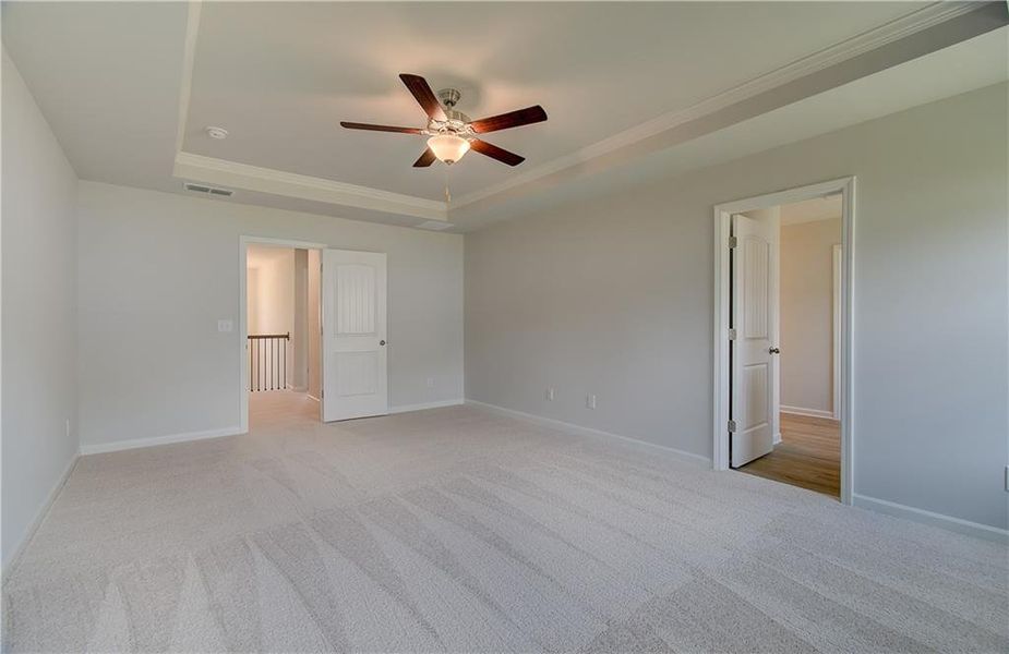 Spacious, unfurnished interior of a new home in Enclave at Evergreen, Fairburn (Image 12). Spacious, unfurnished interior of a new home in Enclave at Evergreen, Fairburn (Image 12).