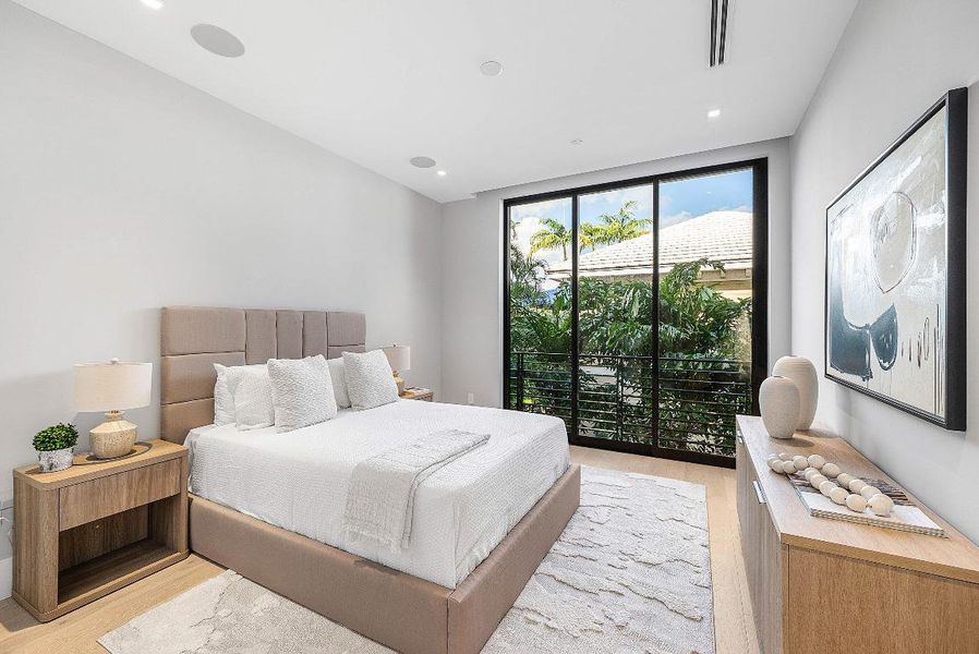 034-810AndrewsAvenue-DelrayBeach-FL-3348