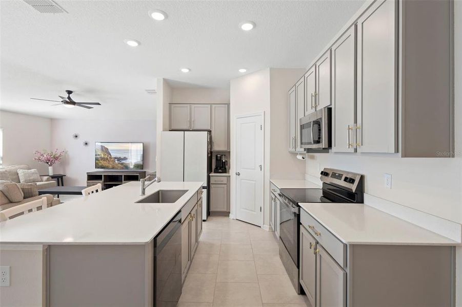 Furnished interior view inside a new home in Vineland Reserve, Osteen (Image 32).