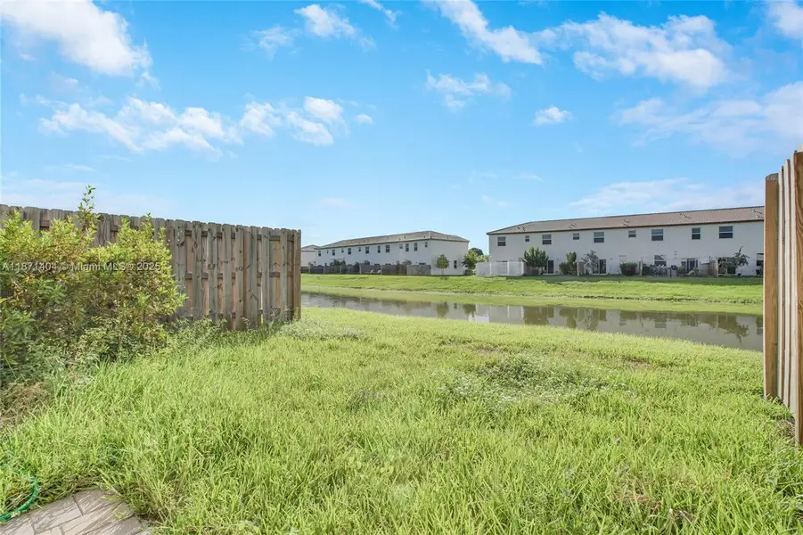 Image 12 of a home in .