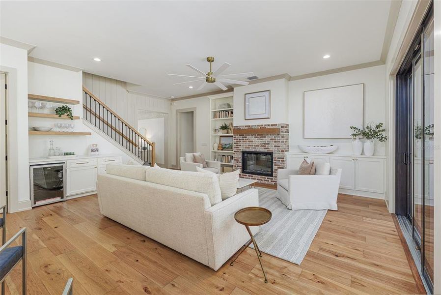 Furnished interior view inside a new home in , Lakeland (Image 40).