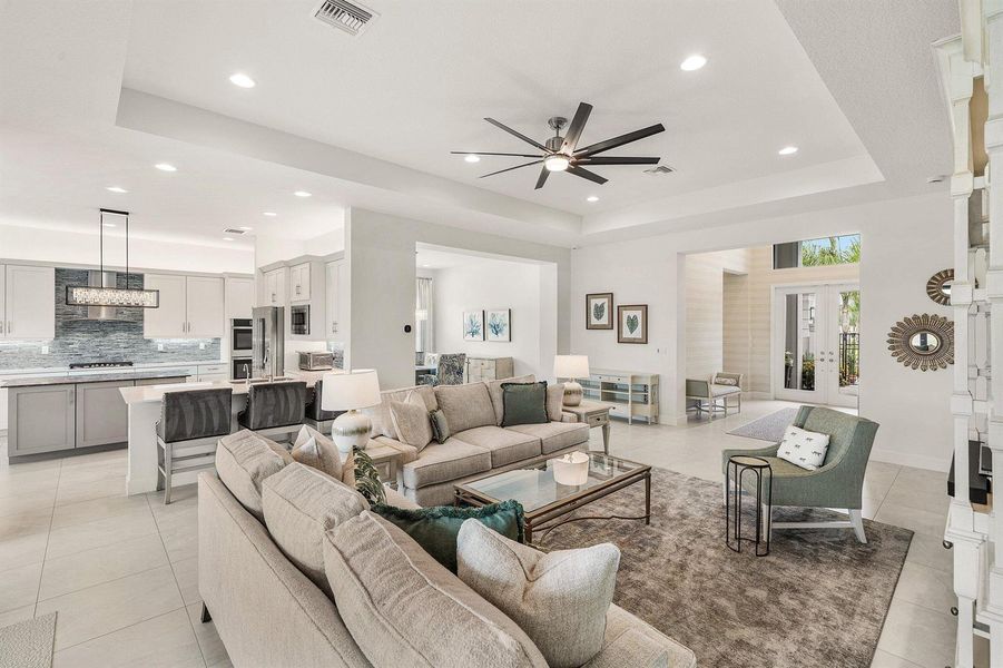 FAMILY ROOM/KITCHEN