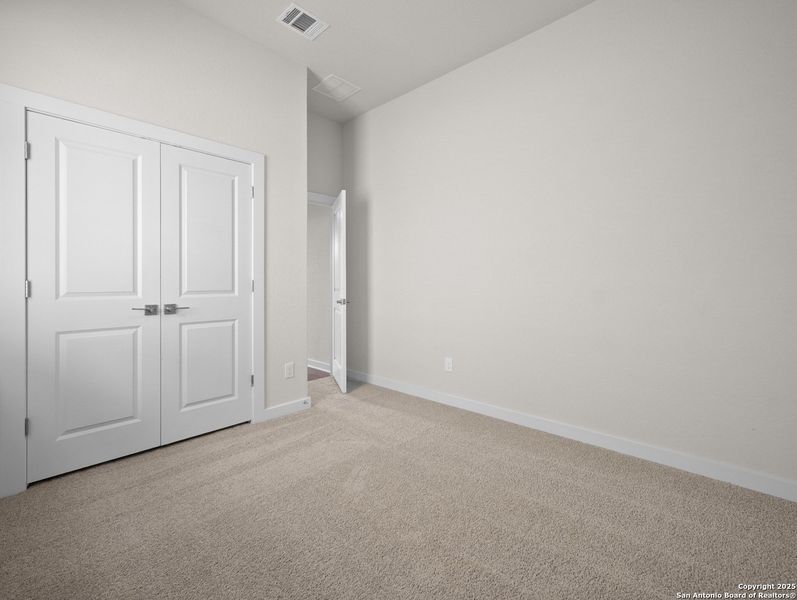 Spacious, unfurnished interior of a new home in Hunter's Ranch, San Antonio (Image 12). Spacious, unfurnished interior of a new home in Hunter's Ranch, San Antonio (Image 12).