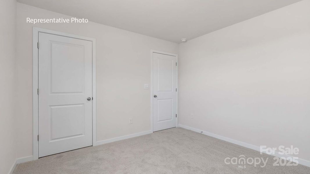 Spacious, unfurnished interior of a new home in Clark Creek Landing, Lincolnton (Image 21).