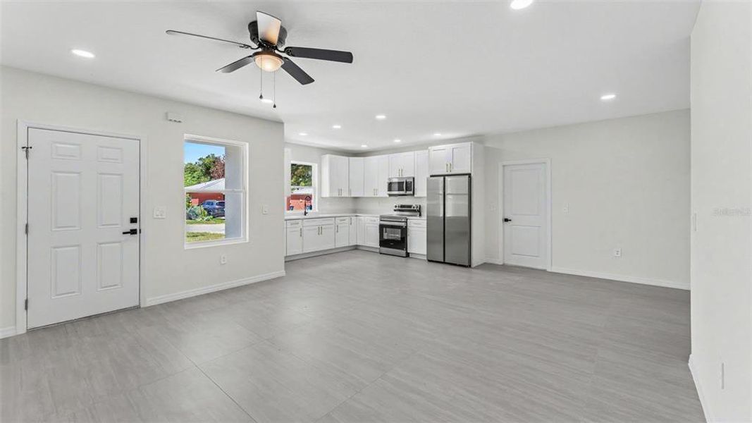 Spacious, unfurnished interior of a new home in , Haines City (Image 15). Spacious, unfurnished interior of a new home in , Haines City (Image 15).