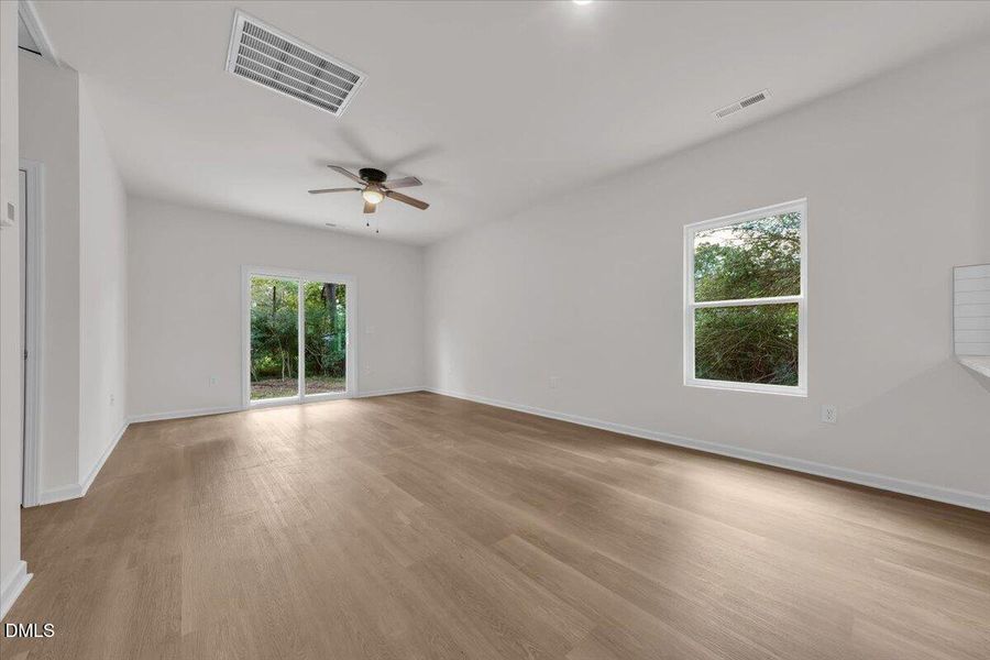 15-106 Summitt Ave_015