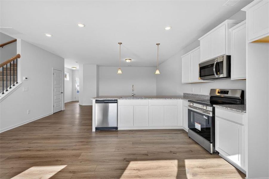 Furnished interior view inside a new home in Townes At The Stiles, Cartersville (Image 8).