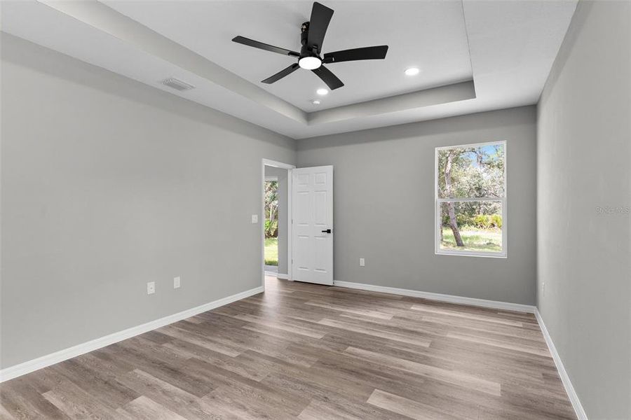 Spacious, unfurnished interior of a new home in , Poinciana (Image 24).