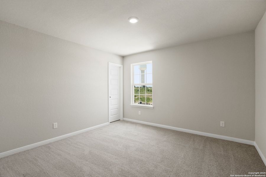 Spacious, unfurnished interior of a new home in Hickory Ridge, Elmendorf (Image 12).