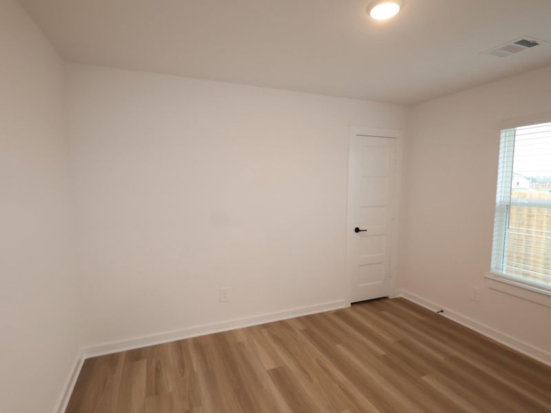 Spacious, unfurnished interior of a new home in Wildrye, Waller (Image 15).